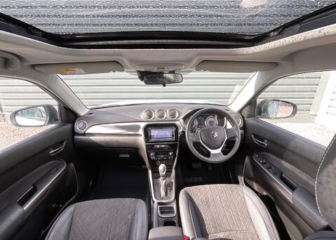 Suzuki Vitara SZ5 13
