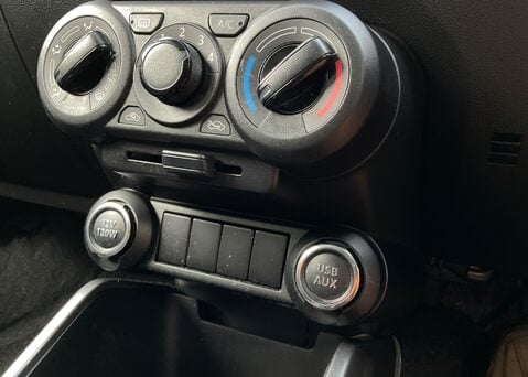 Suzuki Ignis SZ3 DUALJET MHEV 18