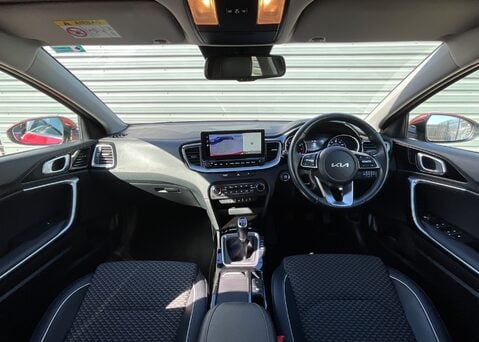 Kia Xceed 1.5 T-GDi ISG '3'  17