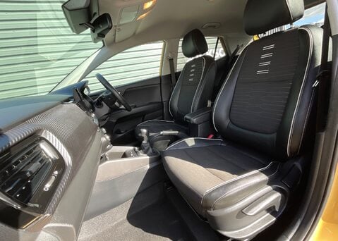 Kia Stonic  1.0 T-GDi 48v GT-LINE S 12