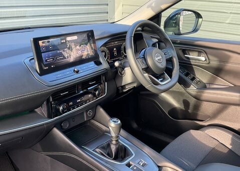 Nissan Qashqai DIG-T N-CONNECTA 5