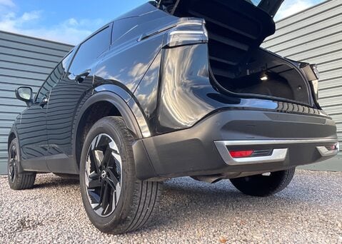 Nissan Qashqai DIG-T N-CONNECTA 13