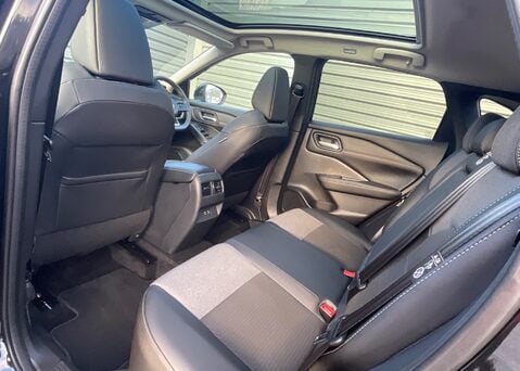 Nissan Qashqai DIG-T N-CONNECTA 10