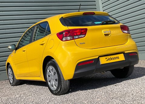 Kia Rio 1.2 MPi '1'  10