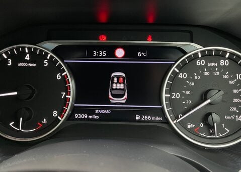 Nissan Qashqai DIG-T ACENTA PREMIUM MHEV 20