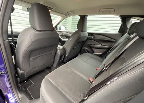 Nissan Qashqai DIG-T ACENTA PREMIUM MHEV 12