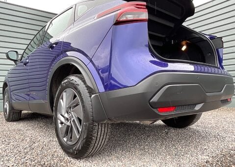 Nissan Qashqai DIG-T ACENTA PREMIUM MHEV 19