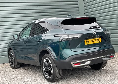 Nissan Qashqai DIG-T N-CONNECTA 12