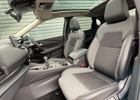 Nissan Qashqai DIG-T N-CONNECTA 10