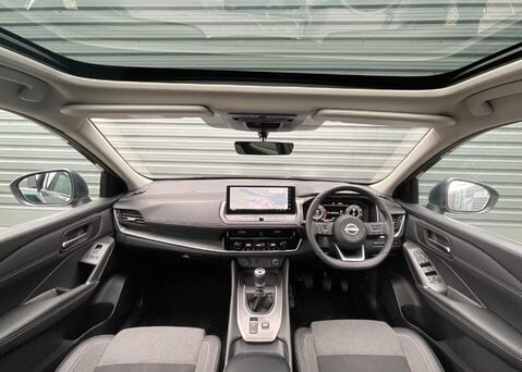 Nissan Qashqai DIG-T N-CONNECTA 9