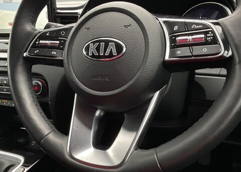 Kia Xceed 1.5 T-GDI 3 ISG 22