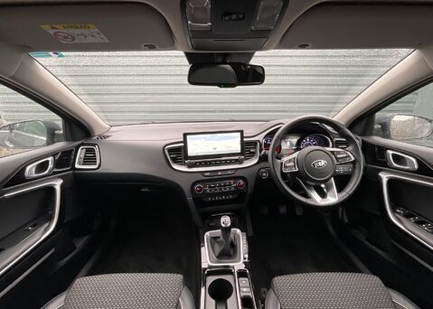 Kia Xceed 1.5 T-GDI 3 ISG 12