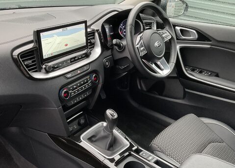 Kia Xceed 1.5 T-GDI 3 ISG 15