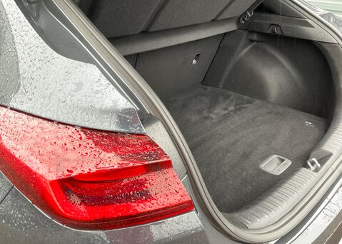 Kia Xceed 1.5 T-GDI 3 ISG 10