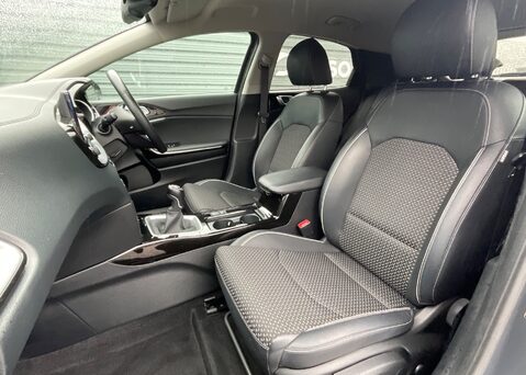 Kia Xceed 1.5 T-GDI 3 ISG 16