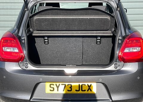 Suzuki Swift SZ-T DUALJET MHEV 19