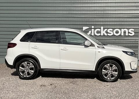 Suzuki Vitara SZ-T BOOSTERJET MHEV 8