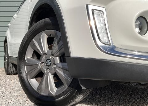 Suzuki Vitara SZ-T BOOSTERJET MHEV 2