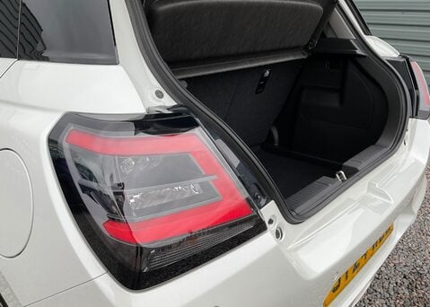 Suzuki Swift ULTRA 21