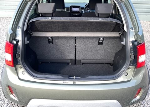 Suzuki Ignis SZ-T DUALJET MHEV 21