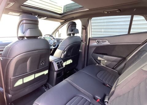 Kia Sportage 1.6 T-GDi GT-LINE S ISG HEV 11