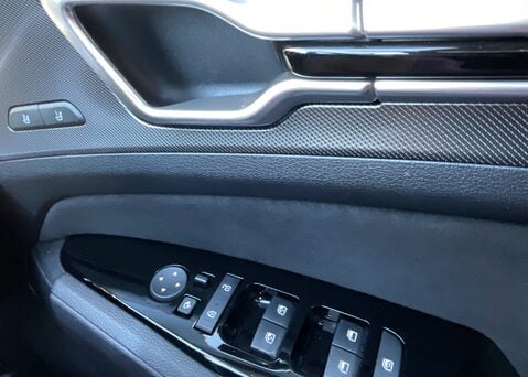 Kia Sportage 1.6 T-GDi GT-LINE S ISG HEV 26