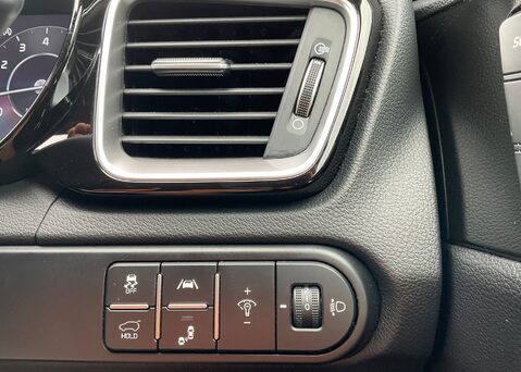 Kia Xceed 1.5T GDi ISG GTLine S 29