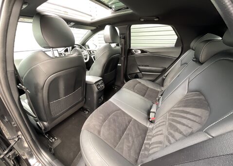 Kia Xceed 1.5T GDi ISG GTLine S 14