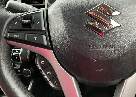 Suzuki Ignis SZ5 DUALJET MHEV 26