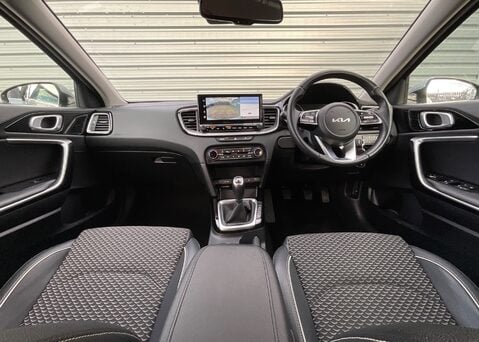 Kia Ceed 1.5 T-GDI '3' ISG 16