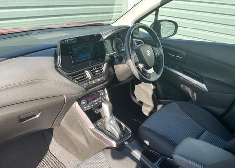 Suzuki SX4 S-Cross MOTION BOOSTERJET MHEV 11