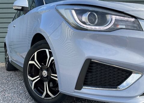 MG MG3 1.5 VTI-TECH EXCLUSIVE NAV 2