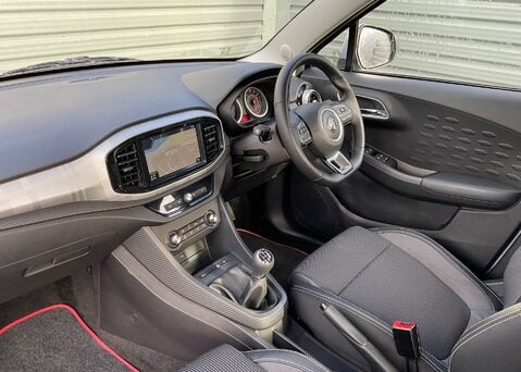 MG MG3 1.5 VTI-TECH EXCLUSIVE NAV 15