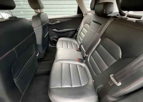 MG HS 1.5 T-GDI EXCITE PHEV 16