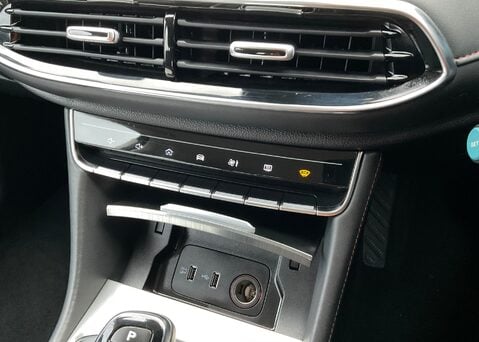 MG HS 1.5 T-GDI EXCITE PHEV 20