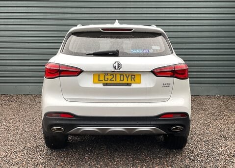 MG HS 1.5 T-GDI EXCITE PHEV 9
