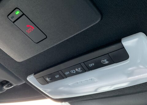 Nissan Juke DIG-T TEKNA DCT 24