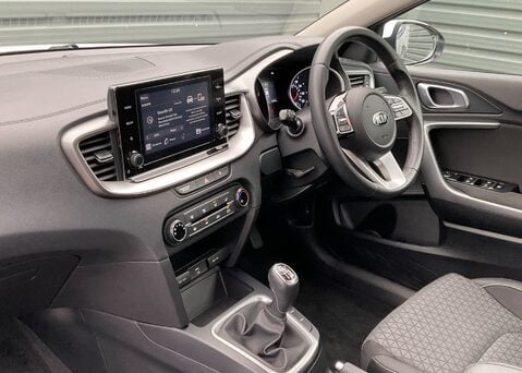 Kia Xceed 1.0 T-GDi 2 ISG 10