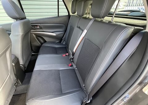Suzuki S-Cross ULTRA BOOSTERJET ALLGRIP MHEV 14