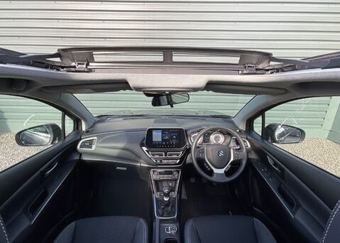 Suzuki S-Cross ULTRA BOOSTERJET ALLGRIP MHEV 16