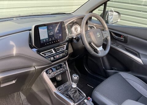 Suzuki S-Cross ULTRA BOOSTERJET ALLGRIP MHEV 10
