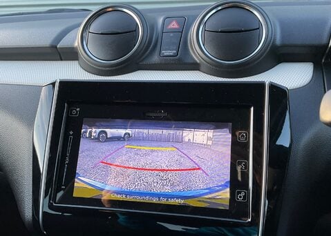 Suzuki Swift SZ-L DUALJET MHEV 23