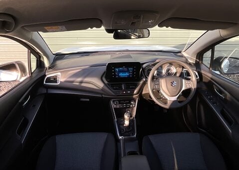 Suzuki SX4 S-Cross MOTION BOOSTERJET MHEV 15