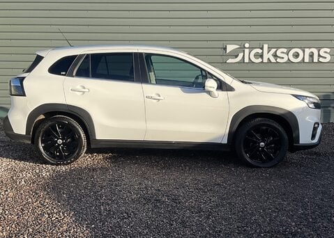 Suzuki SX4 S-Cross MOTION BOOSTERJET MHEV 10