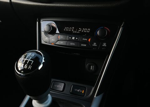 Suzuki SX4 S-Cross MOTION BOOSTERJET MHEV 17