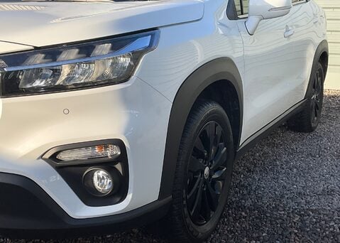 Suzuki SX4 S-Cross MOTION BOOSTERJET MHEV 3