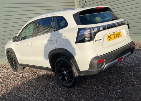 Suzuki SX4 S-Cross MOTION BOOSTERJET MHEV 8