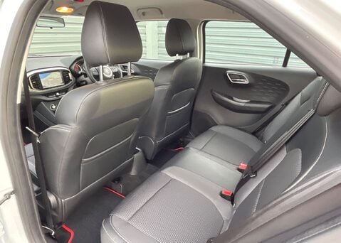 MG MG3 1.5 VTI-TECH EXCLUSIVE NAV 16