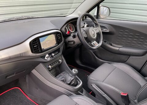 MG MG3 1.5 VTI-TECH EXCLUSIVE NAV 14