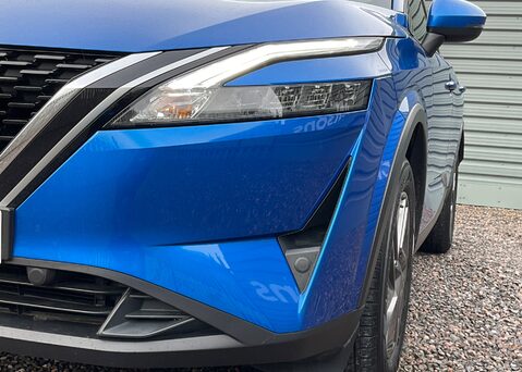 Nissan Qashqai DIG-T ACENTA PREMIUM MHEV 9